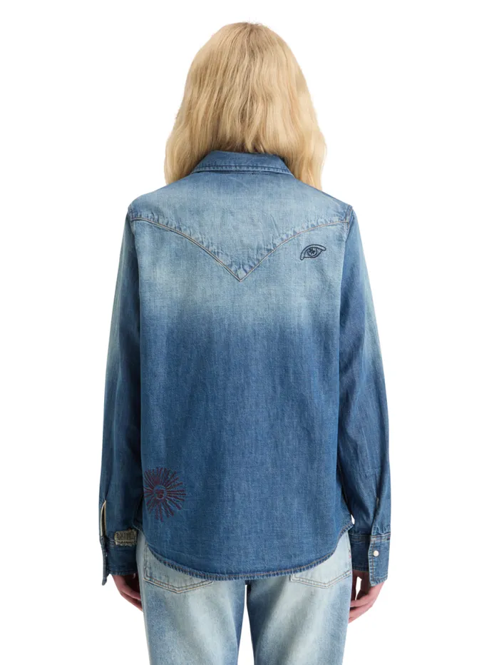 WASHED REGULAR FIT DENIM WESTERN SHIRT WITH EMBROIDERIES Washed Indigo Women Scotch and Soda Blouses and Shirts WASHED REGULAR FIT DENIM WESTERN SHIRT WITH EMBROIDERIES Washed Indigo Women Scotch and Soda Blouses and Shirts