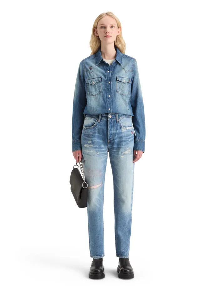 WASHED REGULAR FIT DENIM WESTERN SHIRT WITH EMBROIDERIES Washed Indigo Women Scotch and Soda Blouses and Shirts WASHED REGULAR FIT DENIM WESTERN SHIRT WITH EMBROIDERIES Washed Indigo Women Scotch and Soda Blouses and Shirts