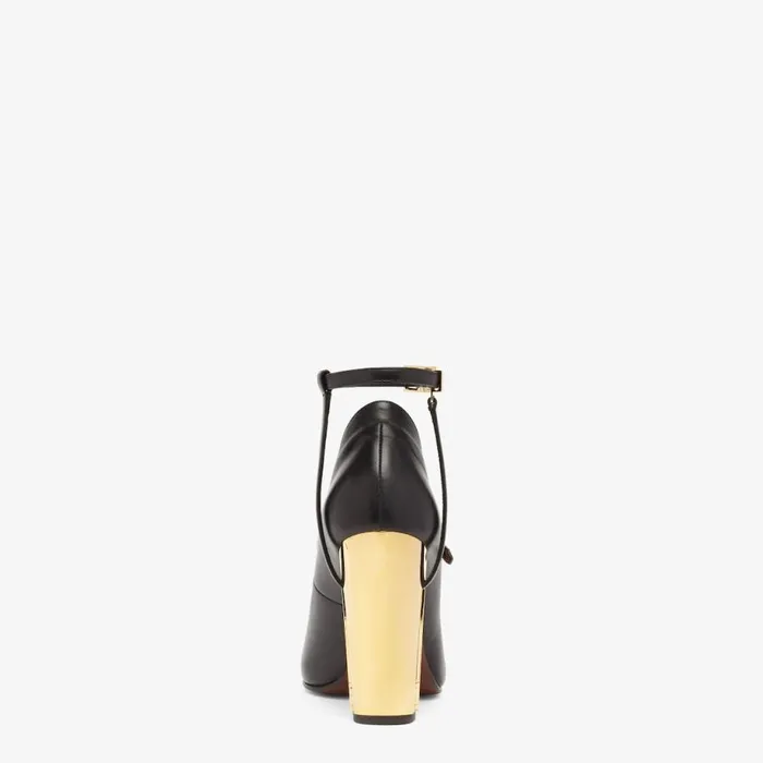 Woman Black Leather HighHeeled Court Shoes Black Fendi Pumps and Slingbacks