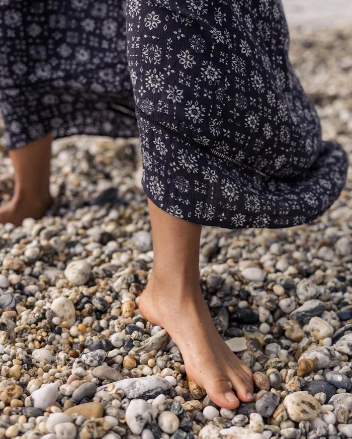 Women Bottoms Passenger Breeze Maxi Dress Simple Tile Faded Black Simple Tile Faded Black
