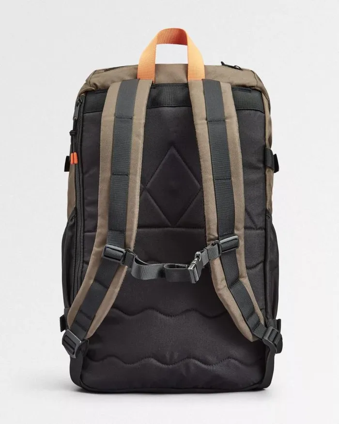 WomenMen Backpacks and Bags Passenger Boondocker Recycled 26L Backpack BlackKhaki Blackkhaki