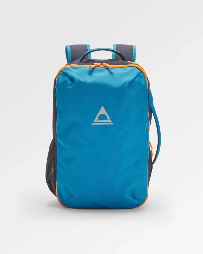 WomenMen Backpacks and Bags Passenger Stratos Duffel Backpack Moonlight Blue Moonlight Blue WomenMen Backpacks and Bags Passenger Stratos Duffel Backpack Moonlight Blue Moonlight Blue