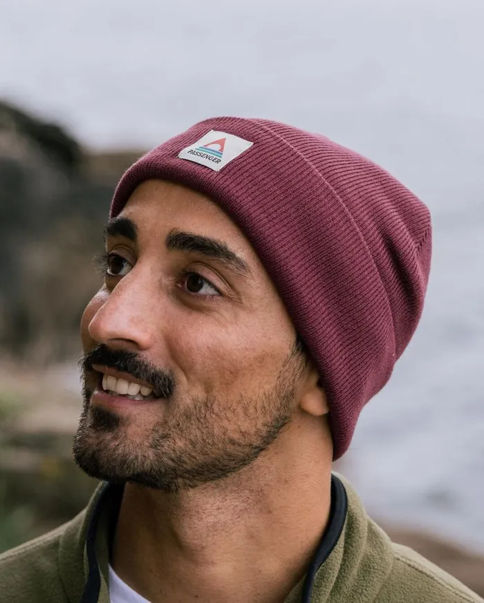 WomenMen Beanies Passenger Core Recycled LowTop Beanie Wine Wine