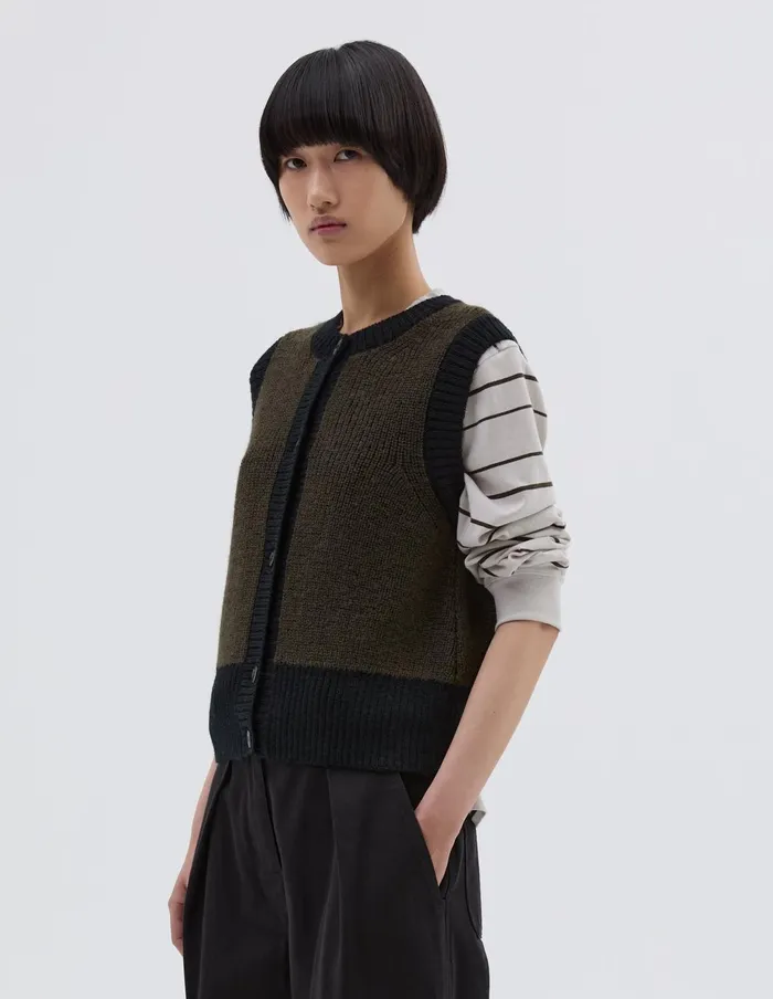 Women Mhl Contrast Trim Waistcoat Dark Olive Black Margaret Howell Knitwear