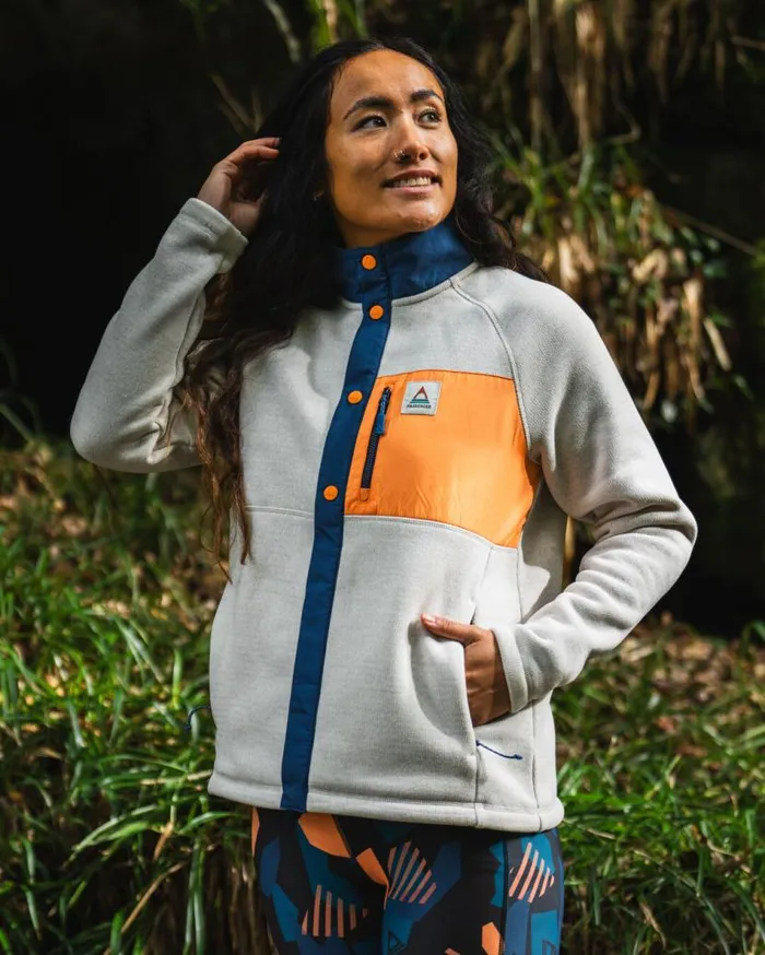 Women Tops Passenger Amber Recycled Polartec Fleece Vintage White Vintage White