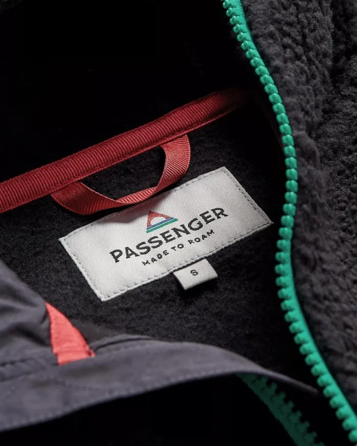 Women Tops Passenger Maine 20 12 Zip Recycled Sherpa Fleece Black Black